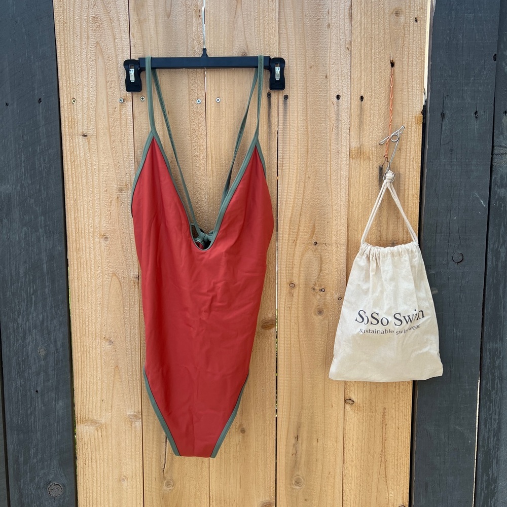 SoSo Swim Original Cut Swimsuit in Tangerine (XL)
